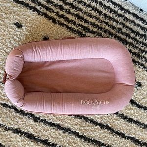 DockaTot Deluxe+ (includes cabana & extra cover)